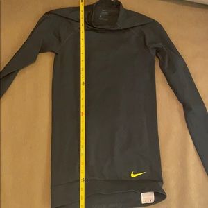 Nike pro hyperwarm long sleeve shirt